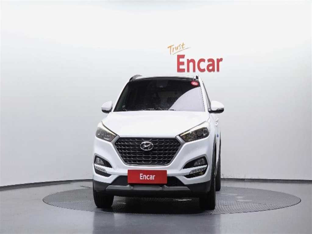 HYUNDAI Tucson - Vista 3