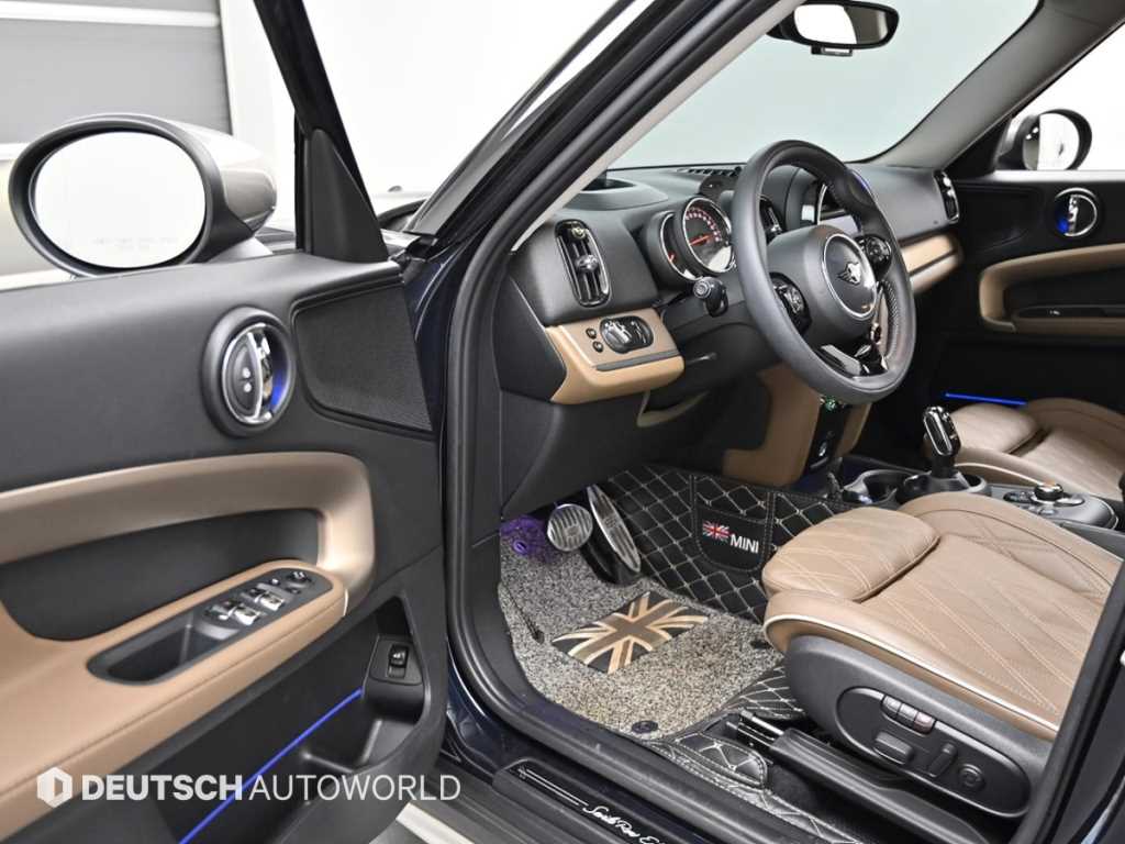 Mini Countryman - Vista 12
