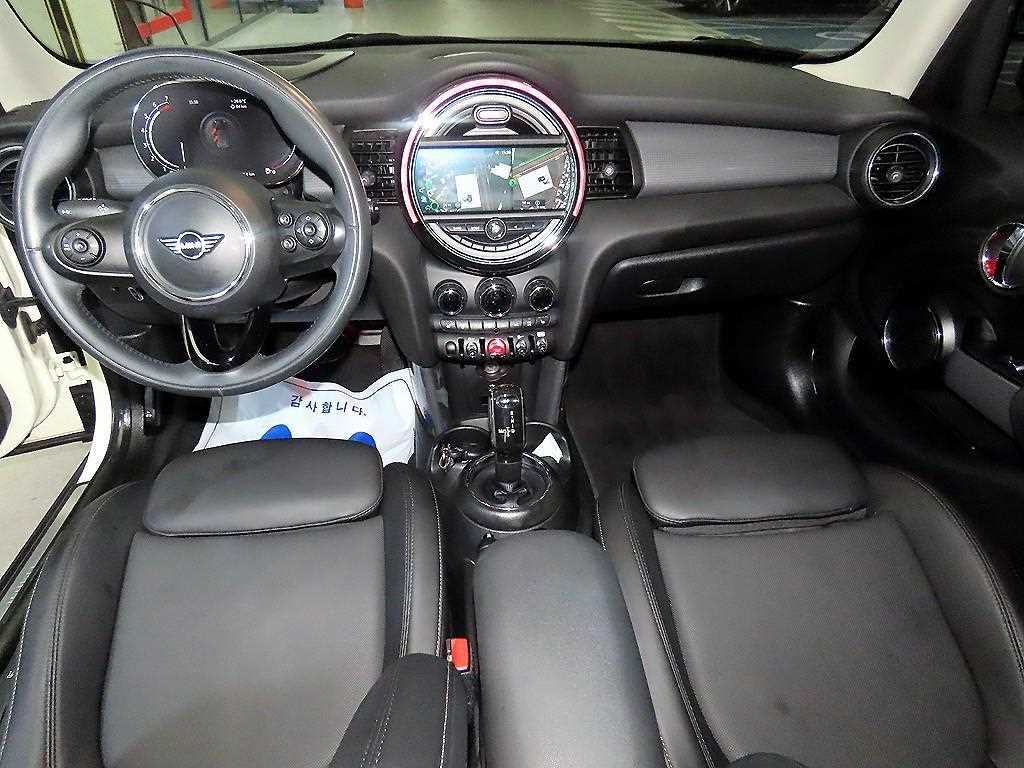 Mini Cooper - Vista 12