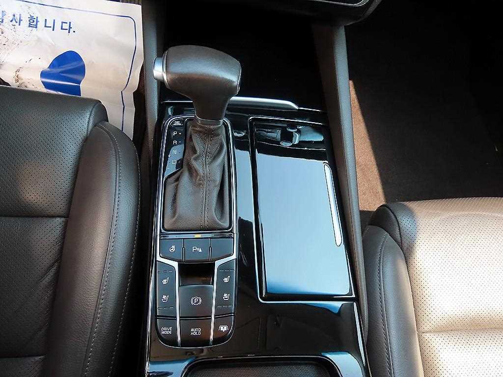 KIA K7 2016 Gris - Importación desde Corea - HF Imports Iquique - Foto 13