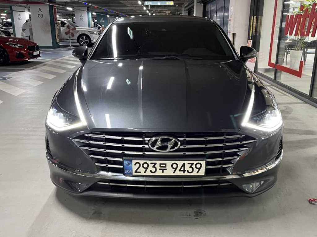 HYUNDAI Sonata - Vista 2
