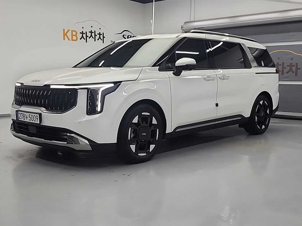 KIA Carnival 2024 Blanco - Importación desde Corea - HF Imports Iquique - Foto 1