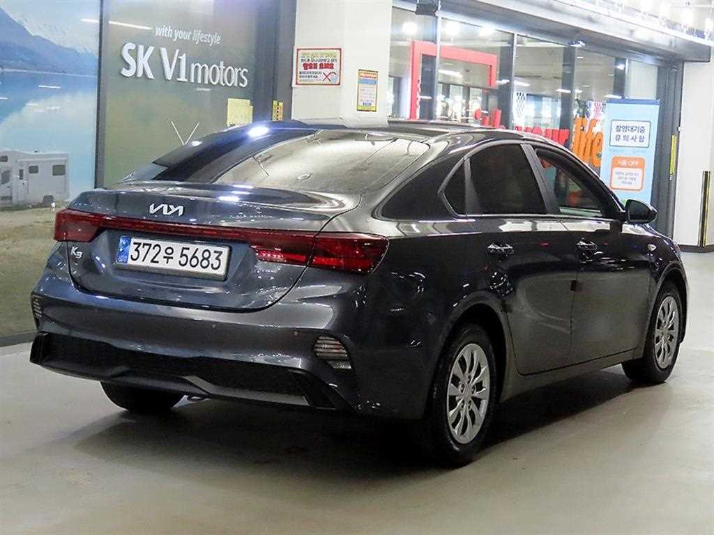 KIA K3 - Vista 6