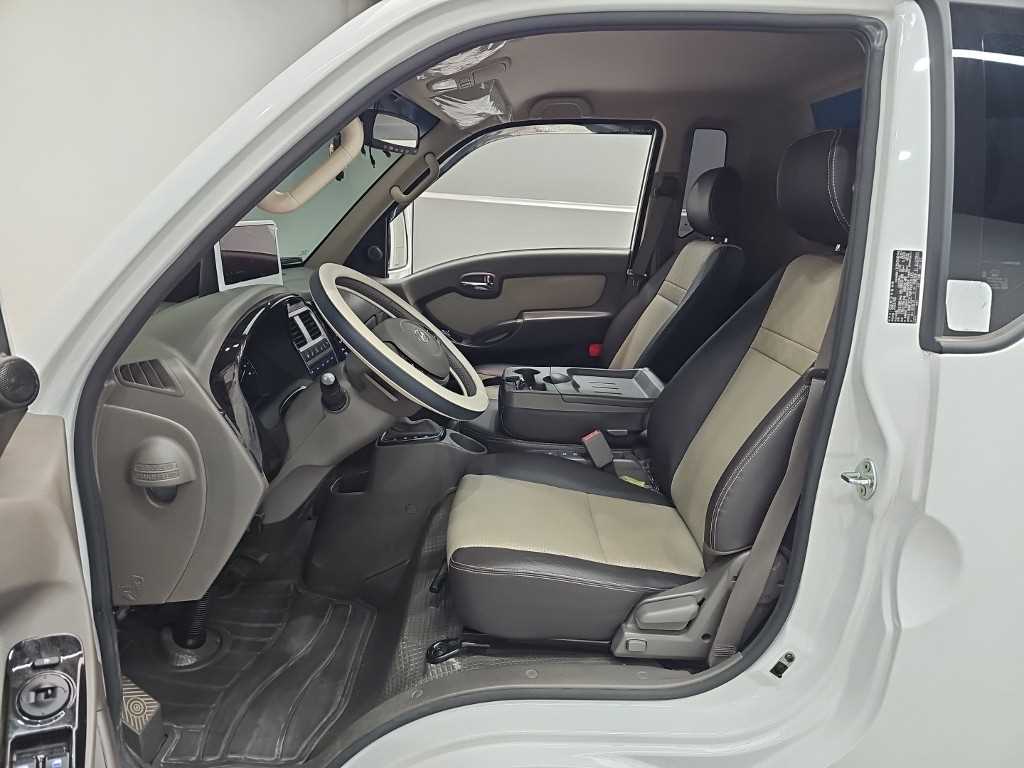 Small Truck Cargo (small) 2023 Blanco - Importación desde Corea - HF Imports Iquique - Foto 13