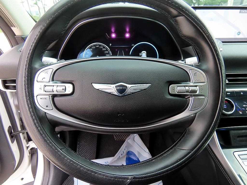 Genesis GV80 - Vista 10