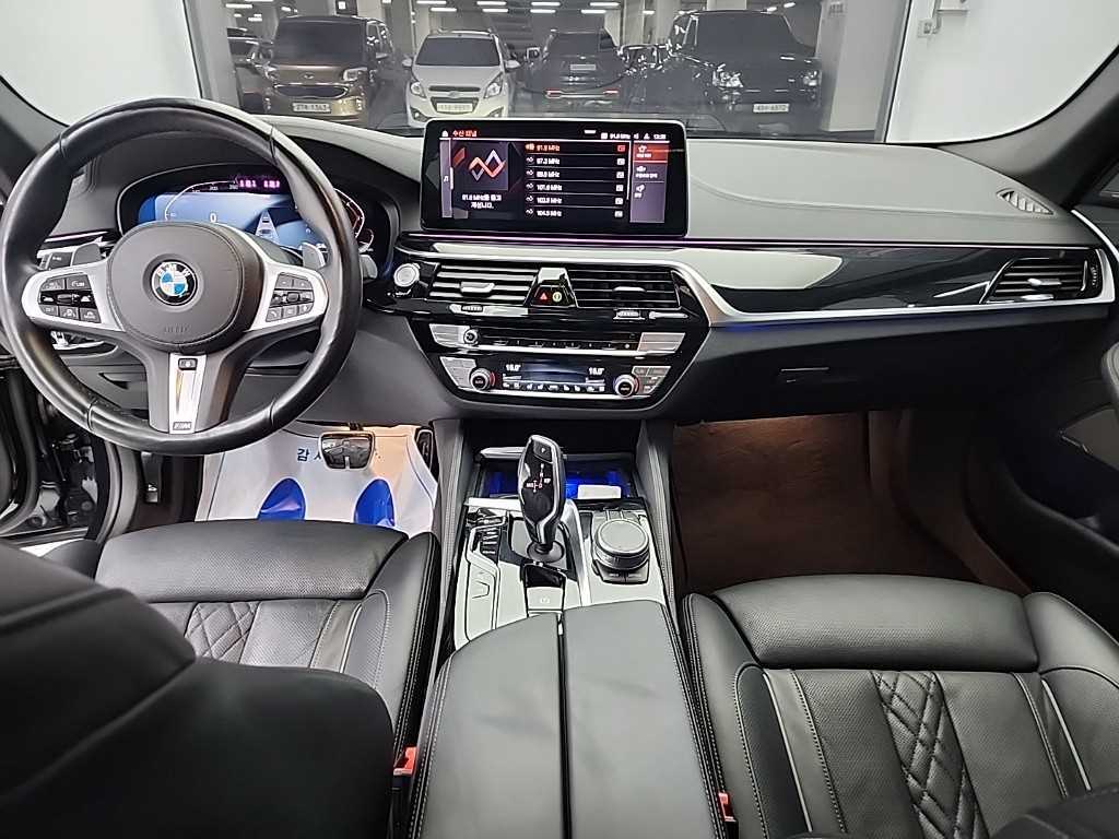 BMW 5 Series - Vista 9