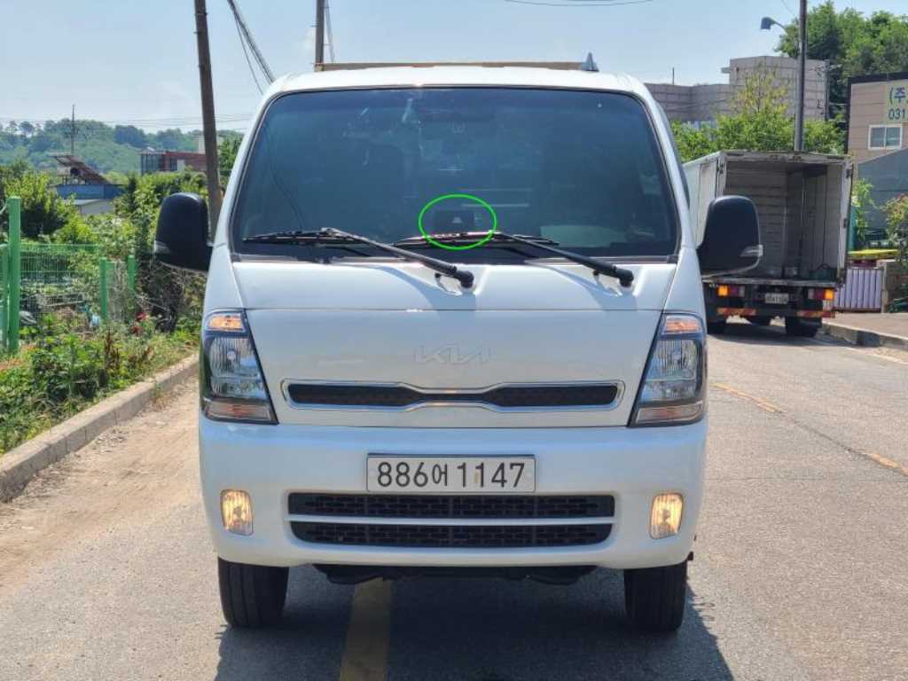 Small Truck Cargo (small) - Vista 3