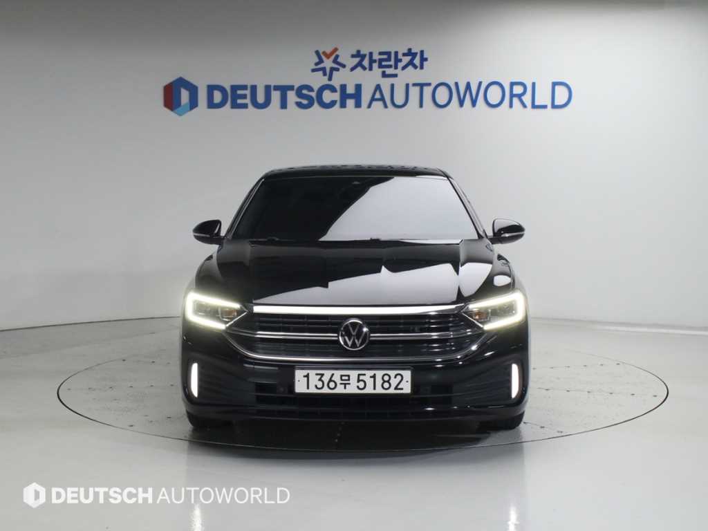 Volkswagen Jetta - Vista 3