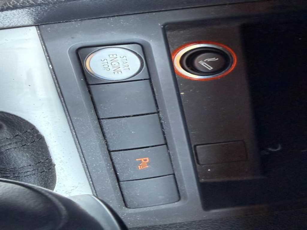 Volkswagen Jetta - Vista 11