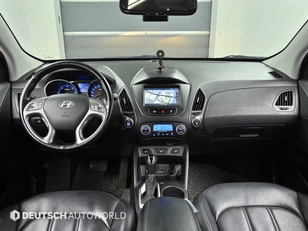 HYUNDAI Tucson - Vista 9