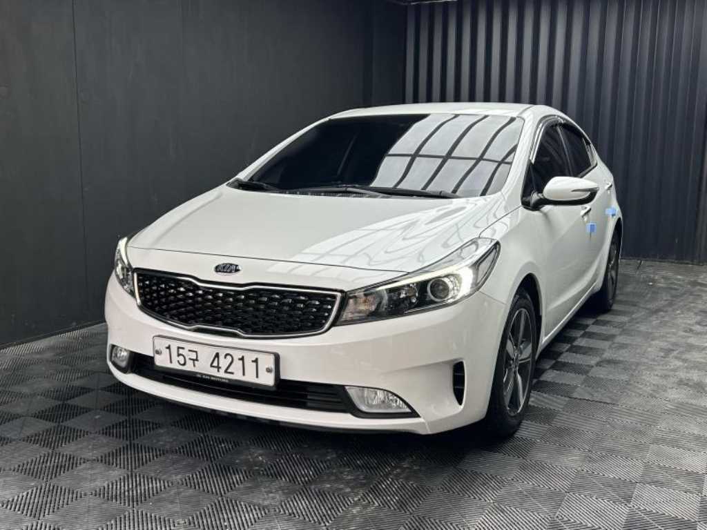 KIA K3 - Vista 2