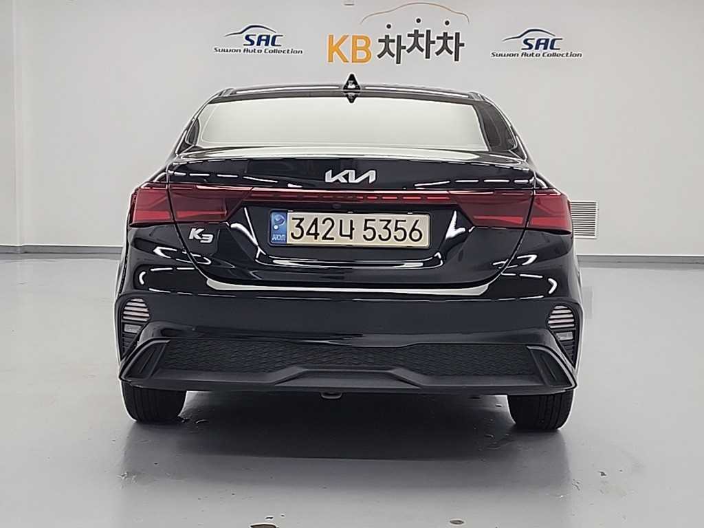 KIA K3 - Vista 3
