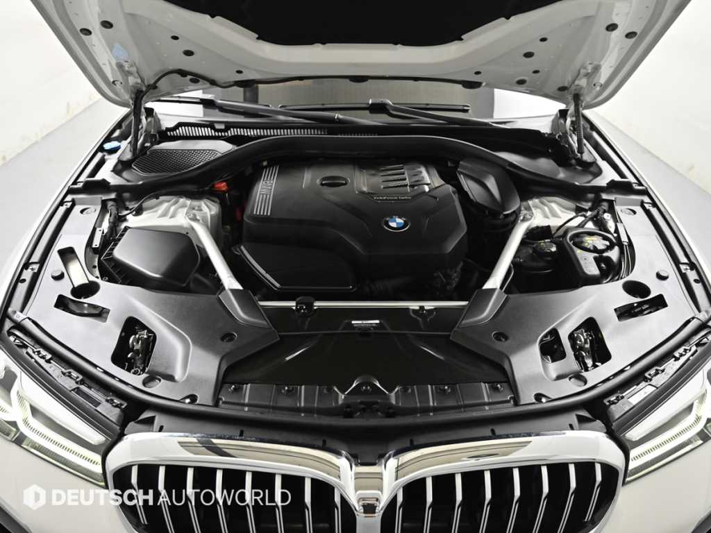 BMW 5 Series - Vista 8