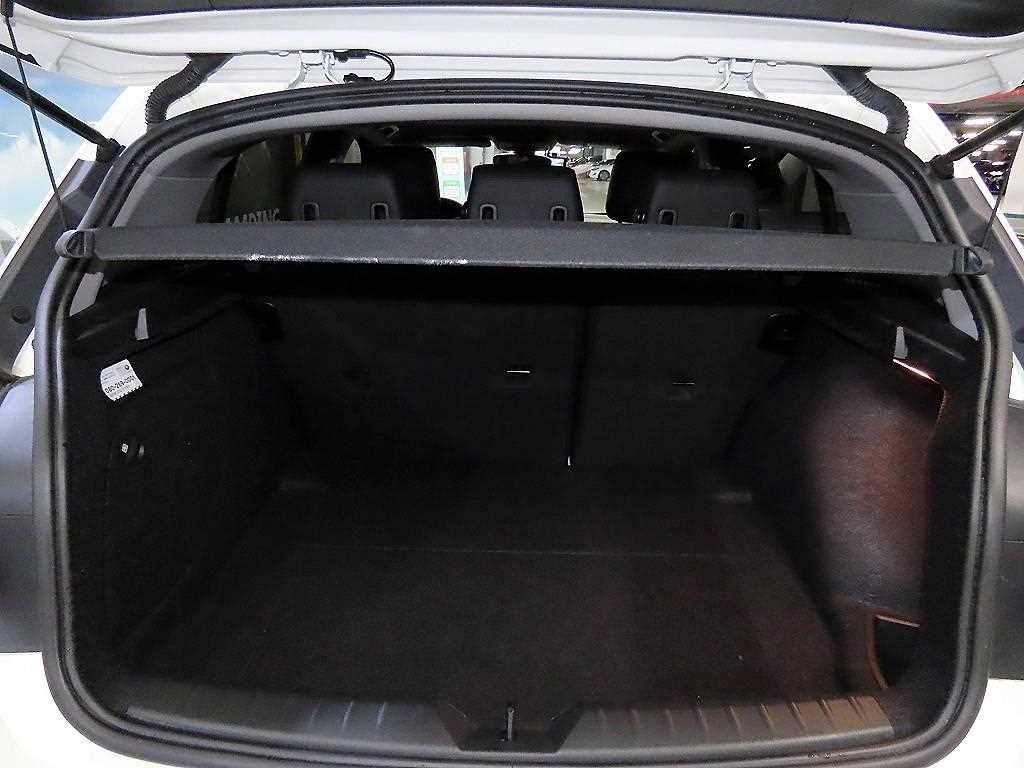 BMW 1 series 2017 - Importación desde Corea - HF Imports Iquique - Foto 18