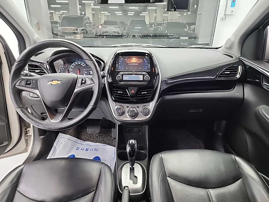 Chevrolet Spark - Vista 10