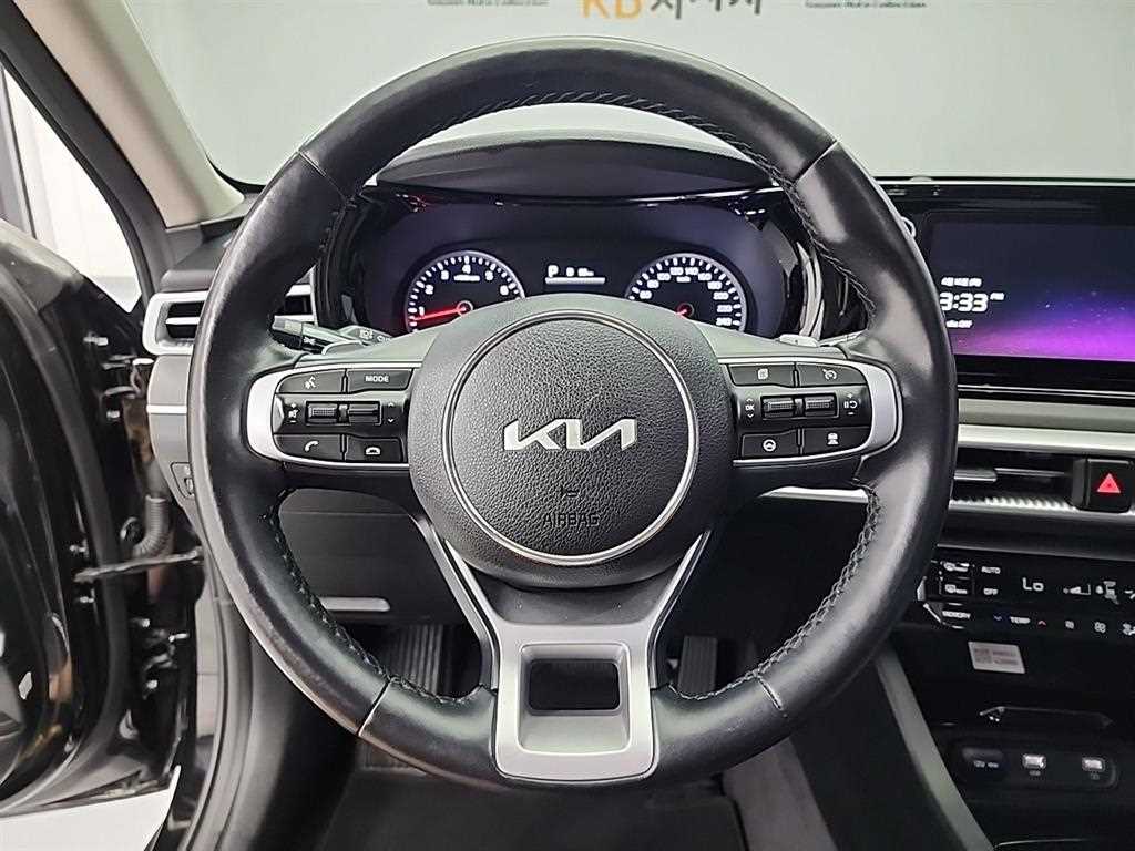 KIA K5 - Vista 11