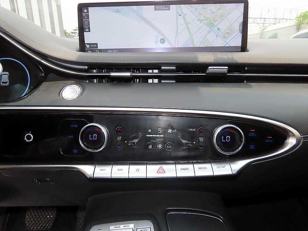 Genesis GV70 2022 Negro - Importación desde Corea - HF Imports Iquique - Foto 15