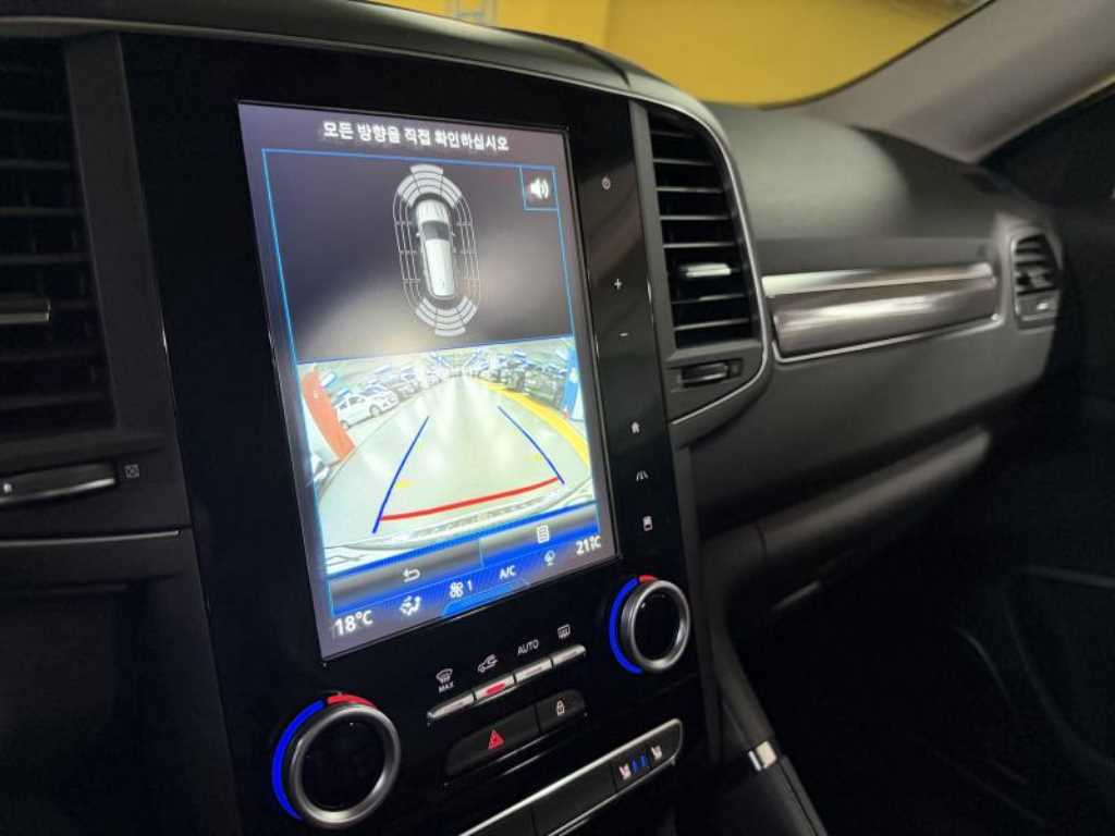 SAMSUNG QM6 - Vista 12