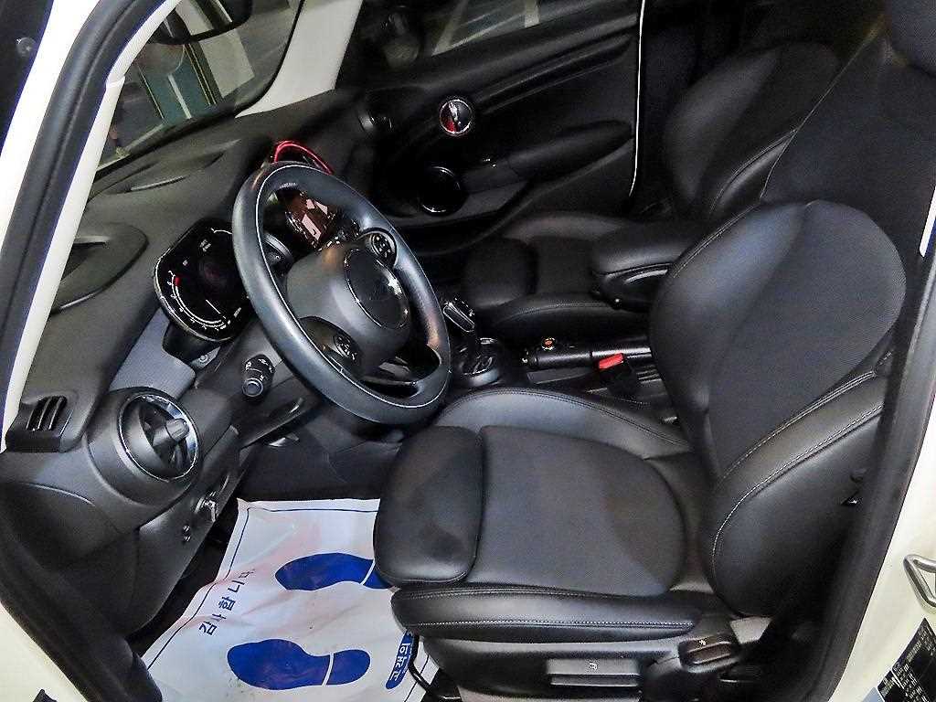 Mini Cooper - Vista 8