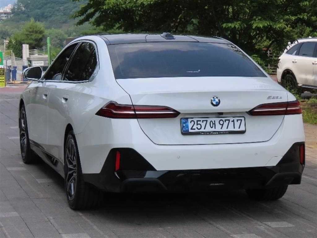 BMW 5 Series - Vista 6