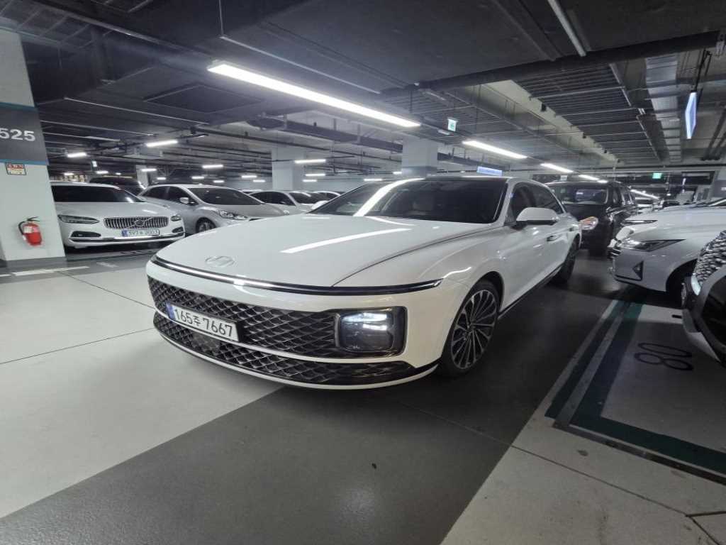 HYUNDAI Grandeur - Vista 2