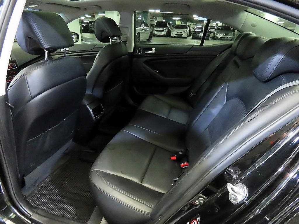 KIA K7 - Vista 9