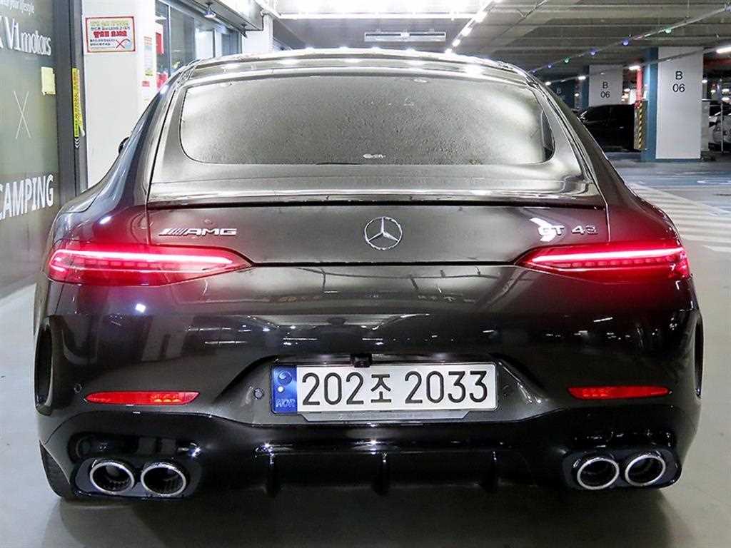 Mercedes Benz AMG GT - Vista 7