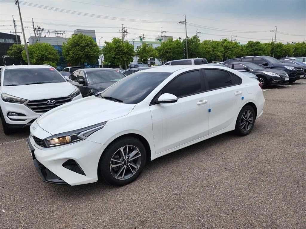 KIA K3 - Vista 3