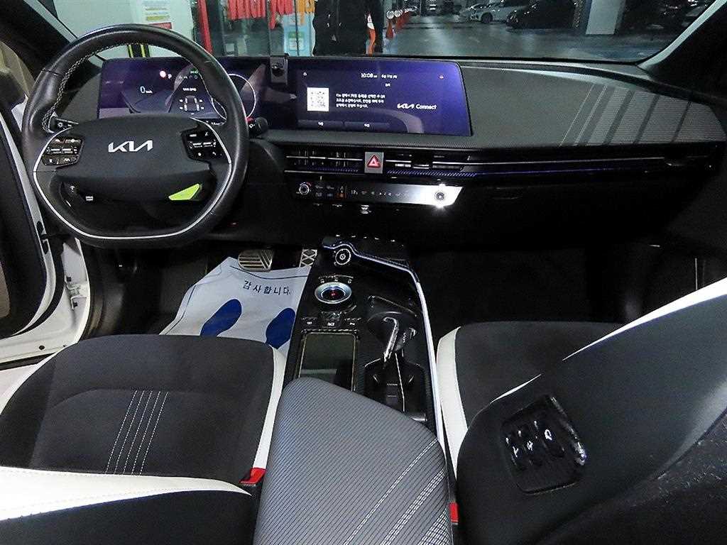 KIA EV6 - Vista 12
