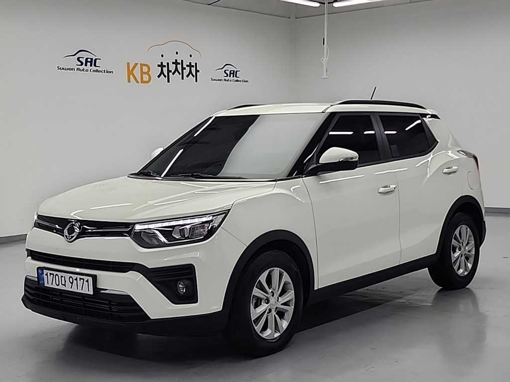 Ssangyong Tivoli 2020 Blanco - Importación desde Corea - HF Imports Iquique - Foto 1