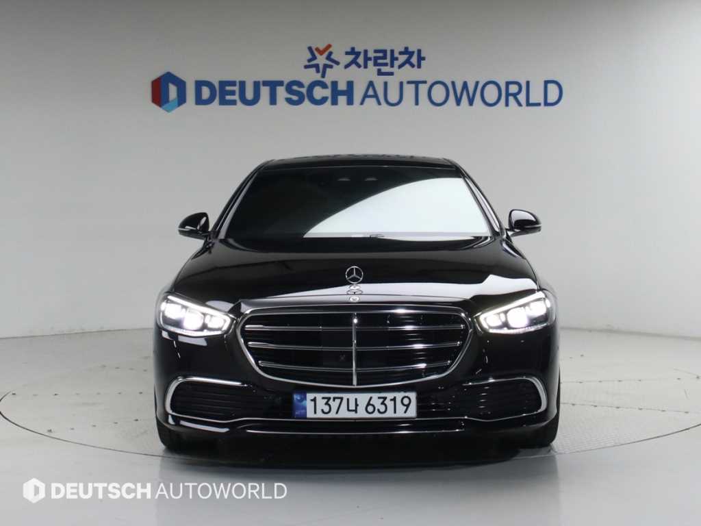Mercedes Benz S Class - Vista 3