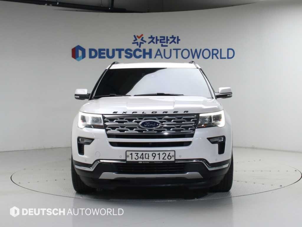 Ford Explorer - Vista 3