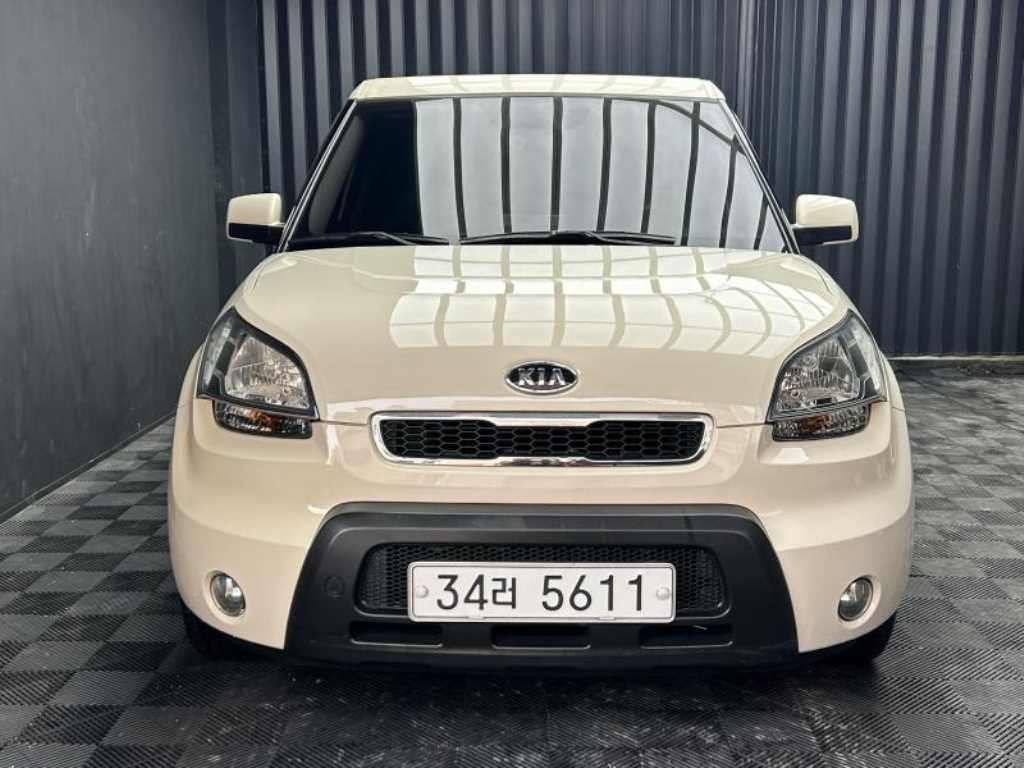 KIA Soul 2010 Blanco - Importación desde Corea - HF Imports Iquique - Foto 1