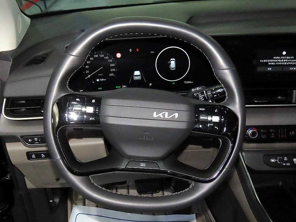 KIA Carnival - Vista 10