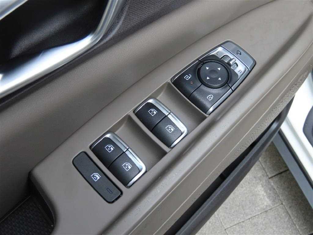 KIA Carnival 2025 - Importación desde Corea - HF Imports Iquique - Foto 14