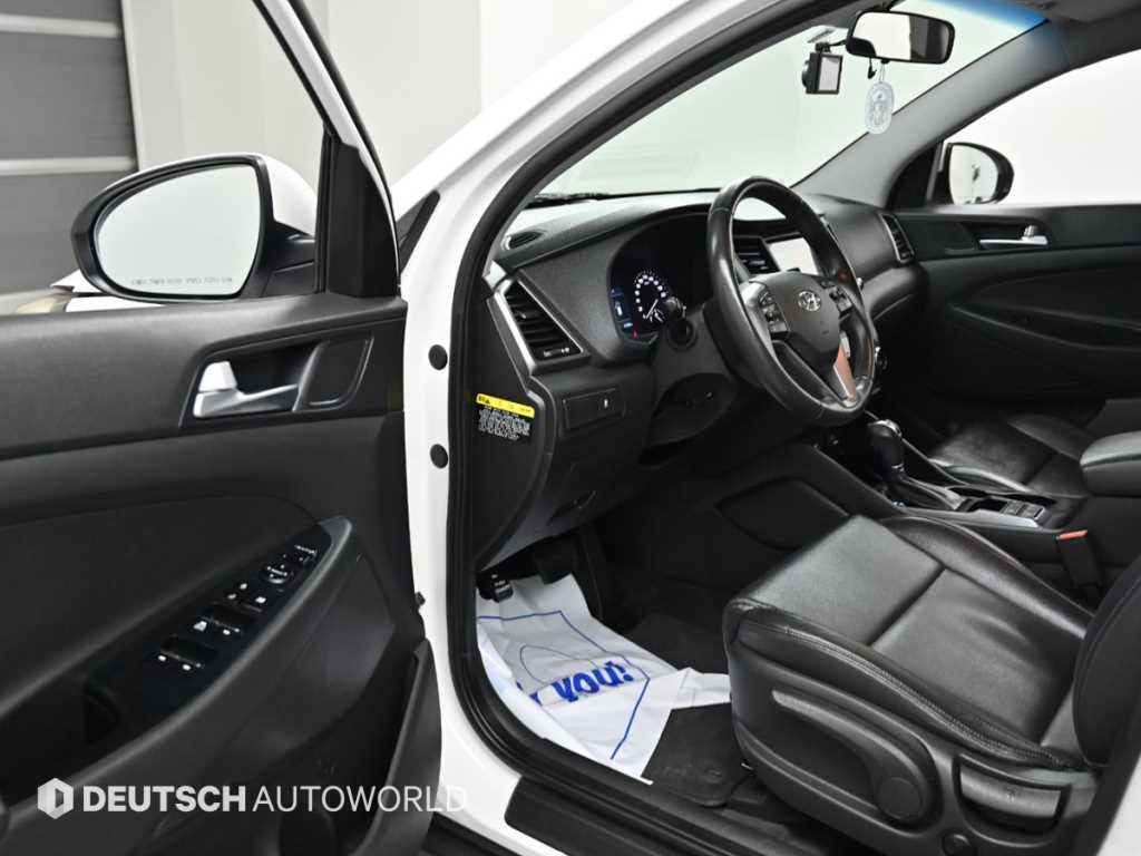 HYUNDAI Tucson 2017 Blanco - Importación desde Corea - HF Imports Iquique - Foto 13