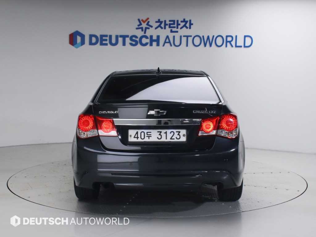 Chevrolet Cruise - Vista 6