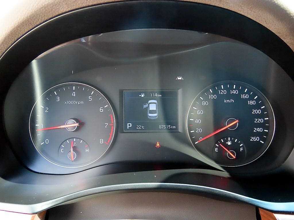 KIA K7 - Vista 11