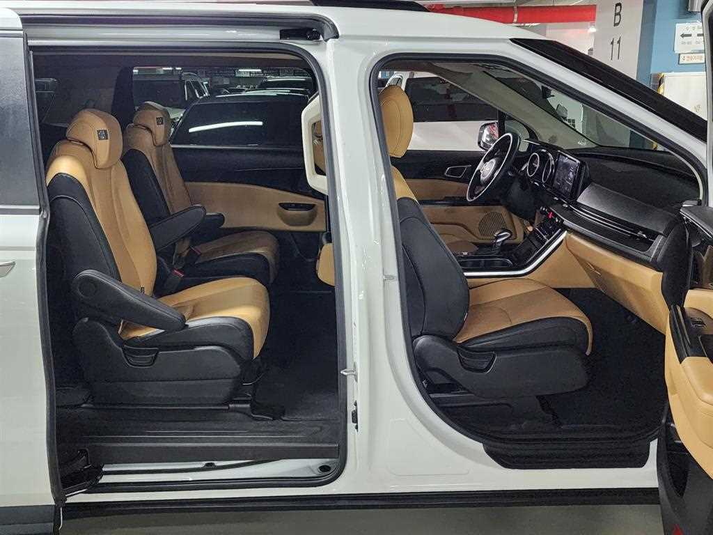 KIA Carnival 2023 Blanco - Importación desde Corea - HF Imports Iquique - Foto 20