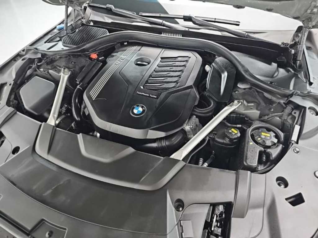 BMW 7 Series - Vista 7