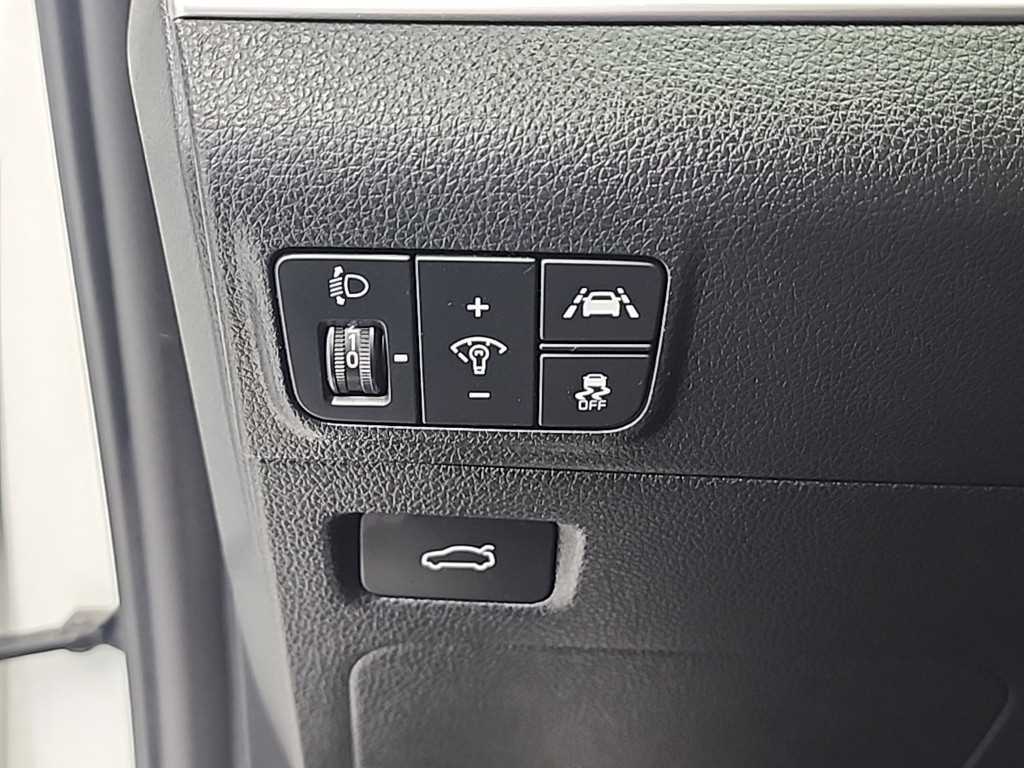 KIA K5 2023 Blanco - Importación desde Corea - HF Imports Iquique - Foto 16