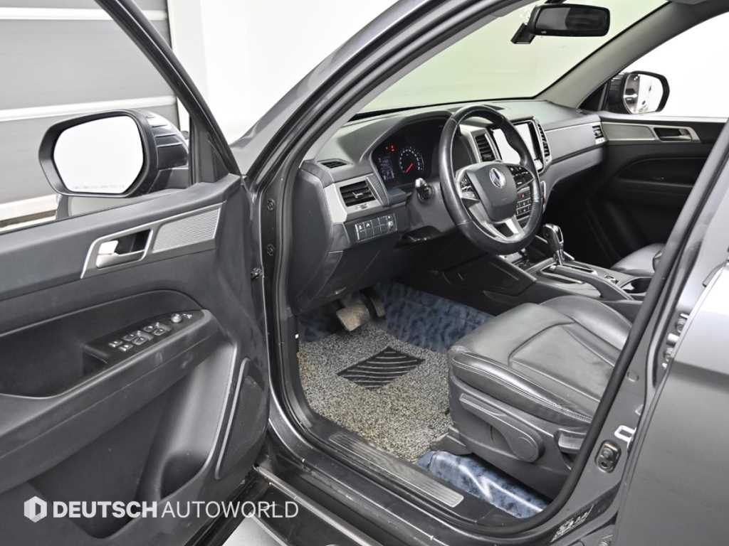 Ssangyong Rexton 2018 Gris - Importación desde Corea - HF Imports Iquique - Foto 13