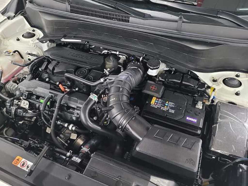 KIA Seltos - Vista 9