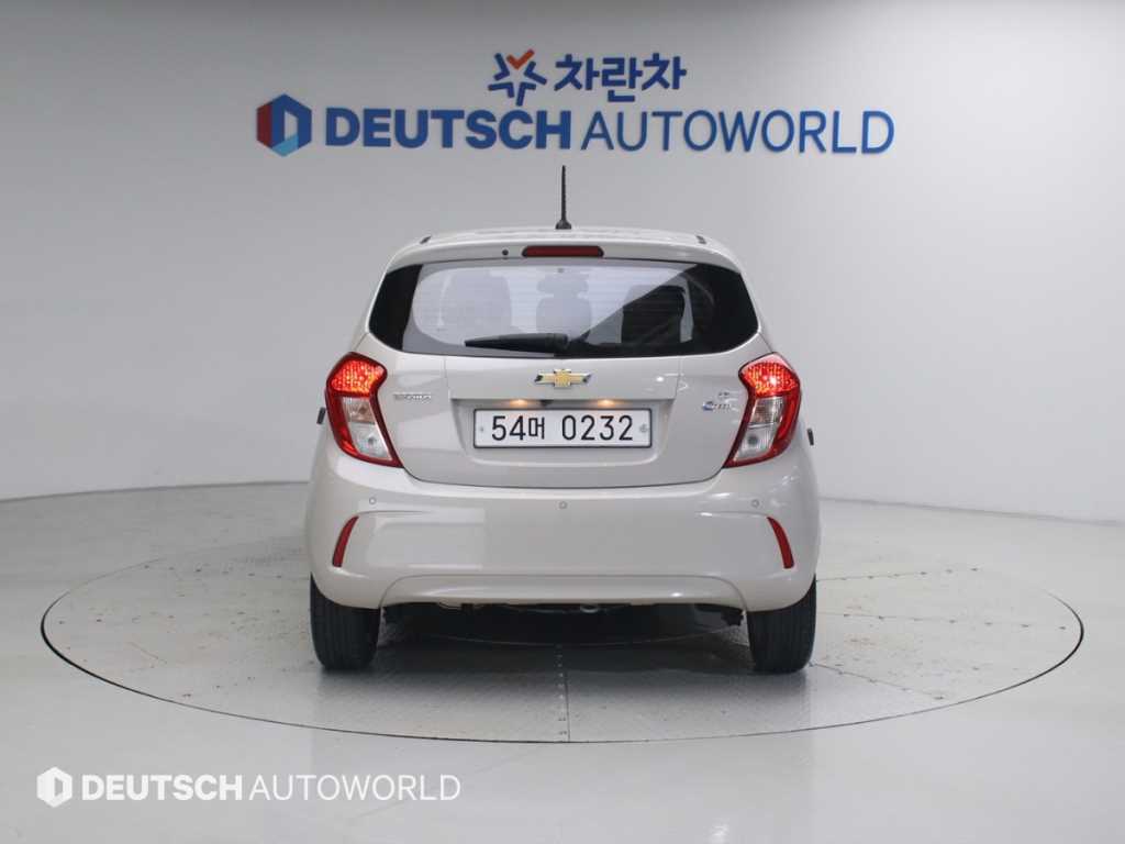 Chevrolet Spark - Vista 6