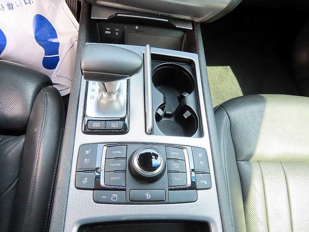 Genesis G80 2016 Negro - Importación desde Corea - HF Imports Iquique - Foto 13