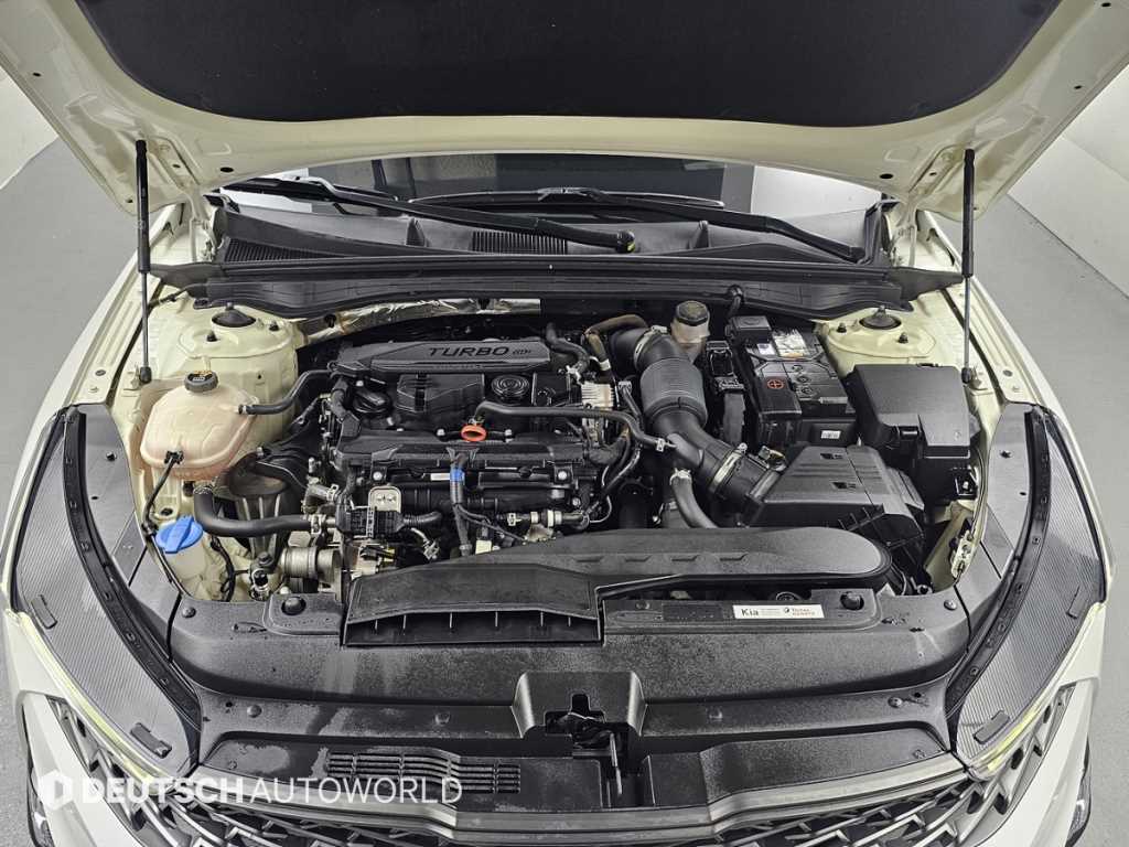 KIA K5 - Vista 8