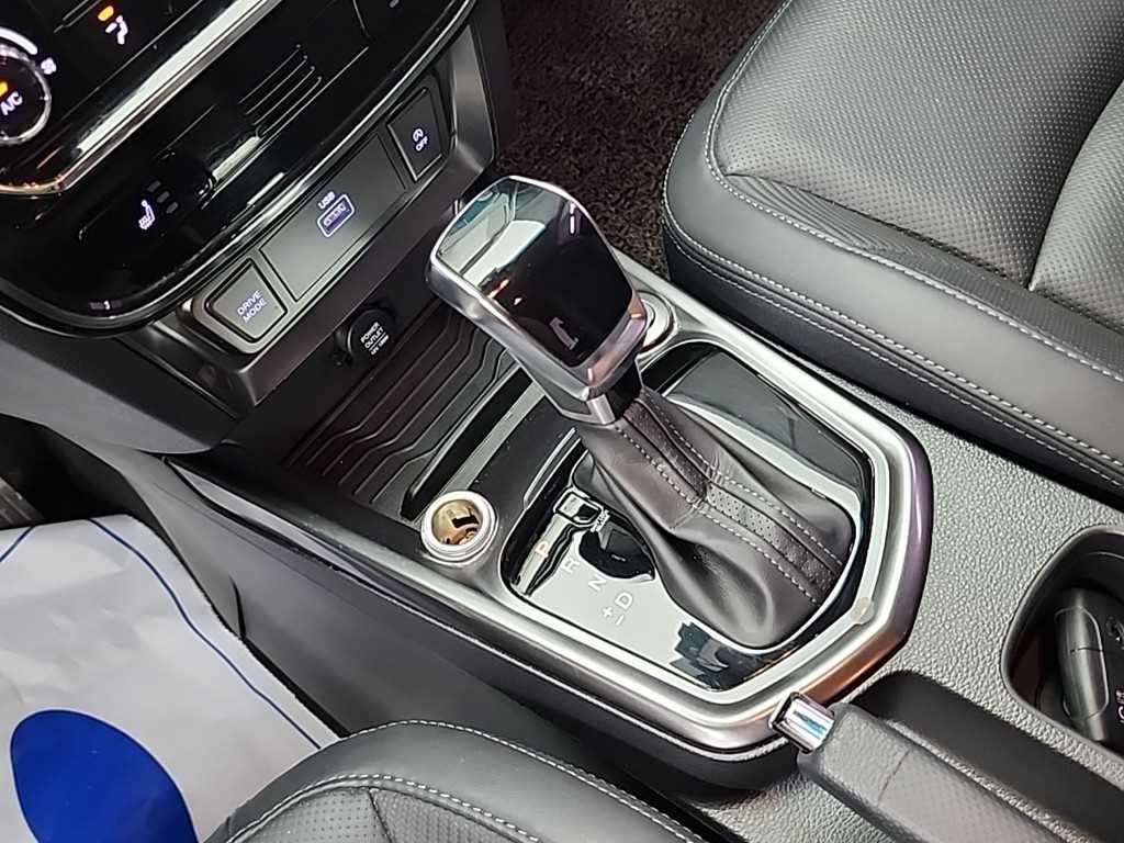 Ssangyong Tivoli - Vista 10