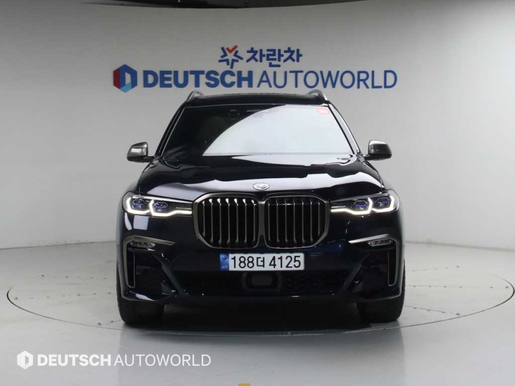 BMW X7 - Vista 3