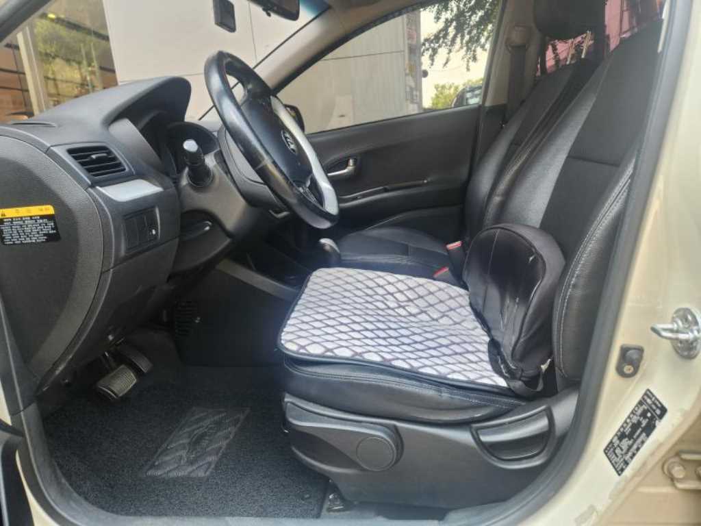 KIA Morning - Vista 12