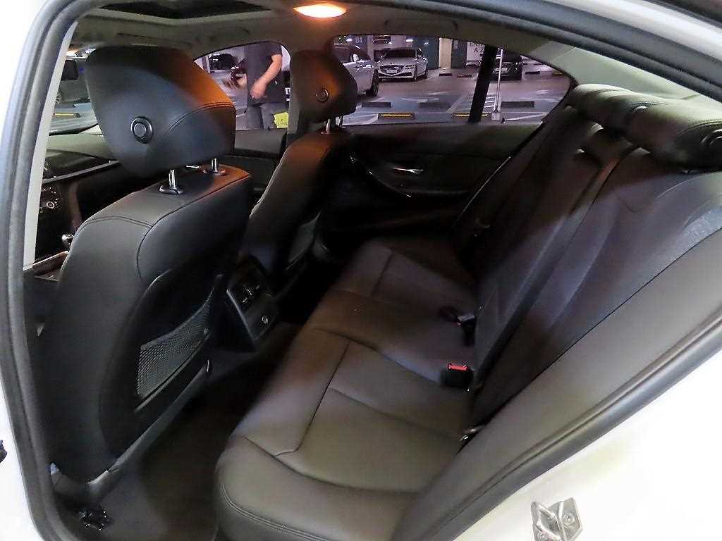 BMW 3 series - Vista 9